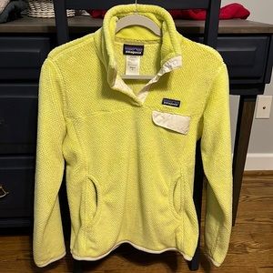 Womens Patagonia fleece pullover